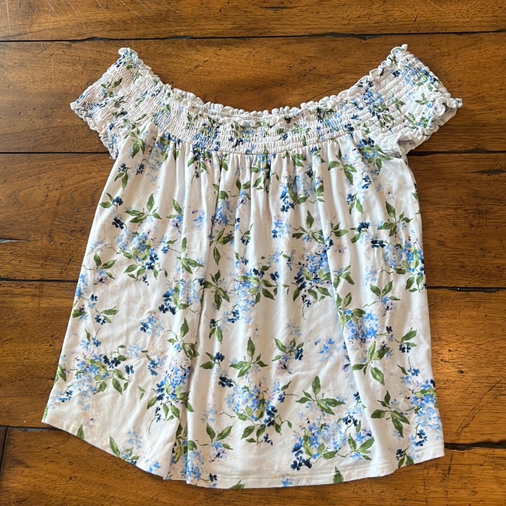 American eagle size small off the shoulder floral top
